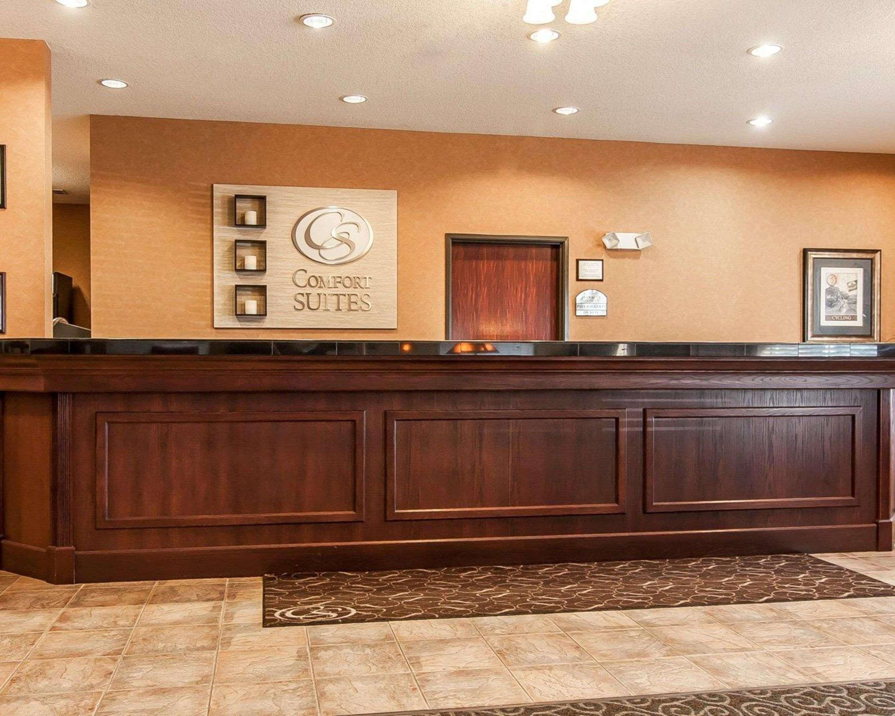 Comfort Suites Redmond Airport Екстериор снимка